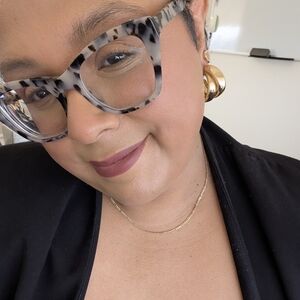 Meet your Posher, Sammy